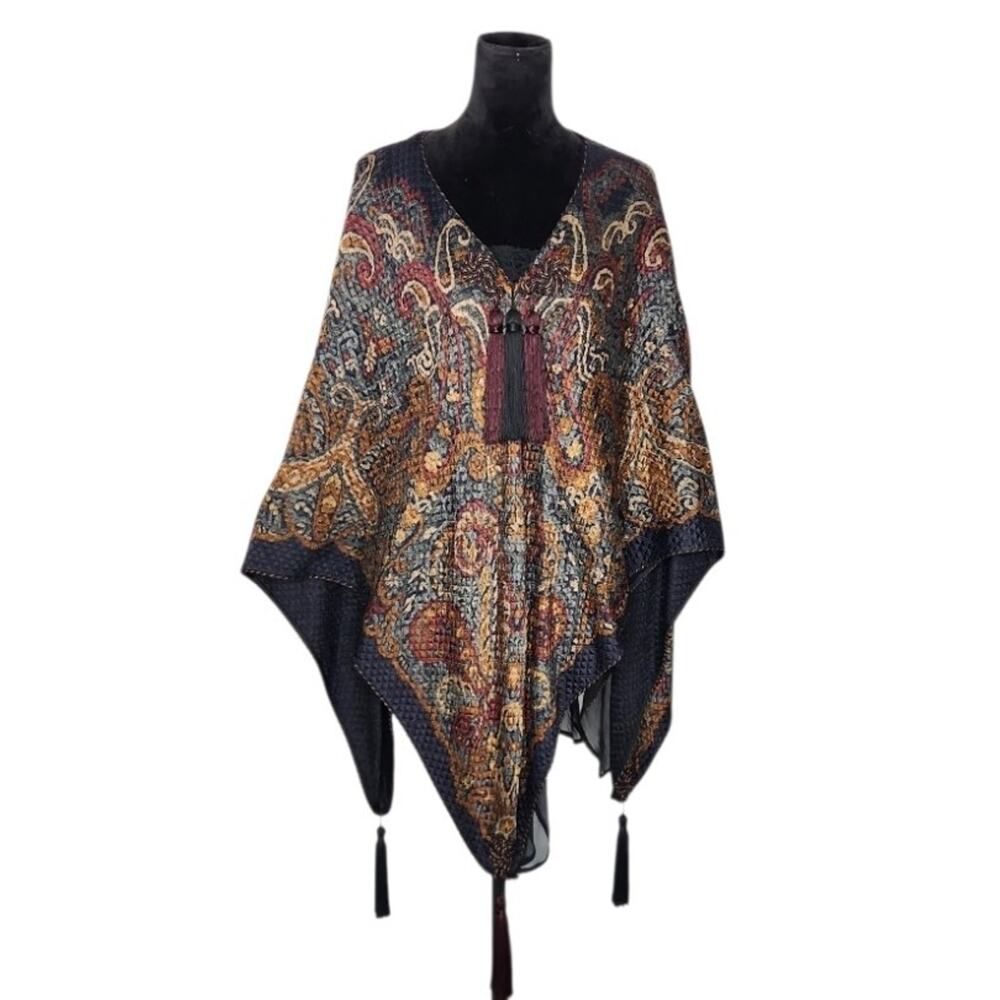 Unbranded Vtg 70s Textured Matelasse Paisley Poncho Cape Wrap w/ Tassels OS
